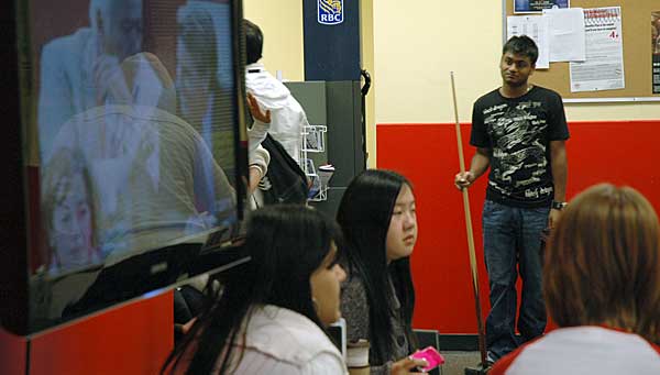 lounge A big screen plasma TV and places to sit and chat, are two of the draws to Richmond's KSA student lounge. (Alex Nkarumah photo)